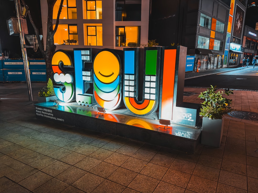 ソウルの冬の暖かいストリートスタイル